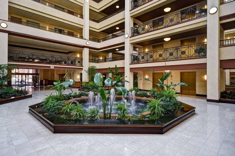 Embassy Suites by Hilton Lexington/UK Coldstream 6