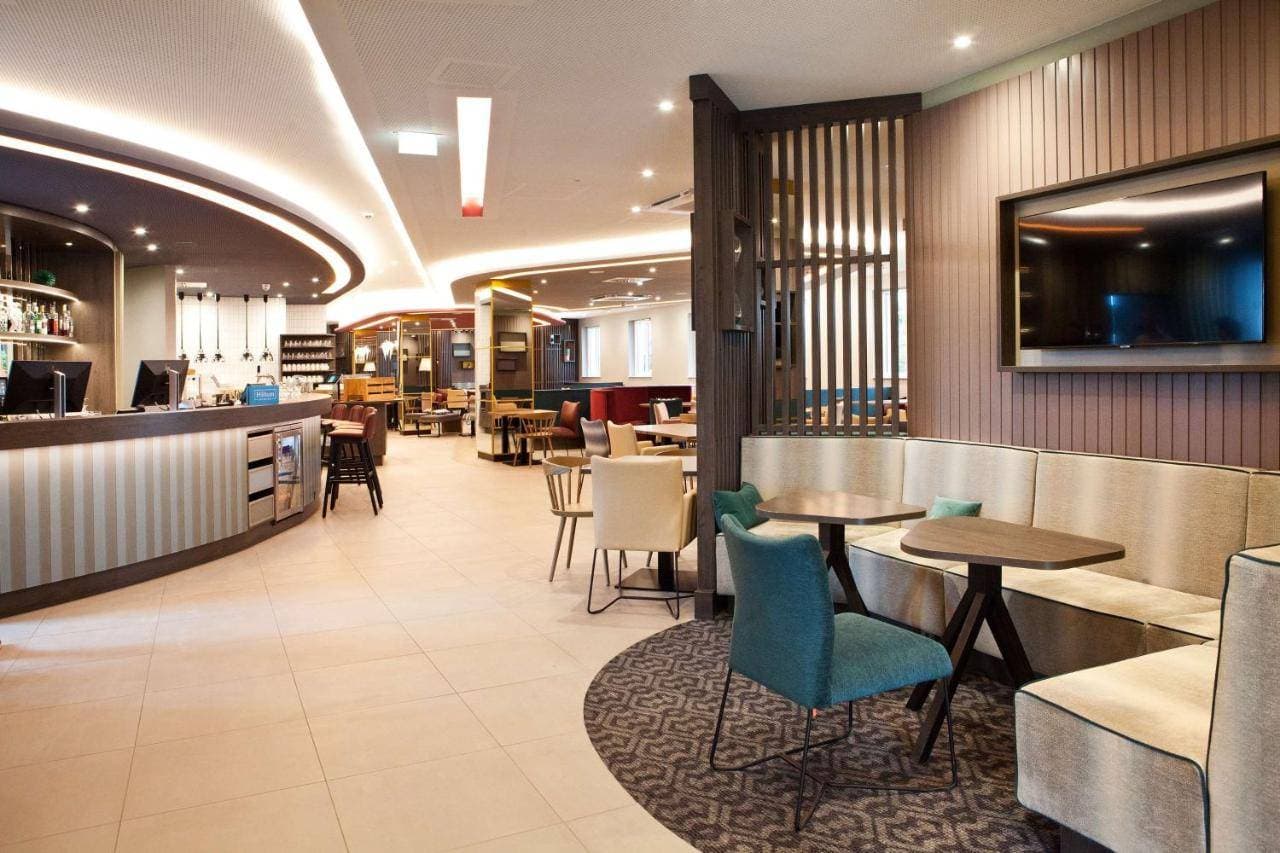 Hampton by Hilton Regensburg 11