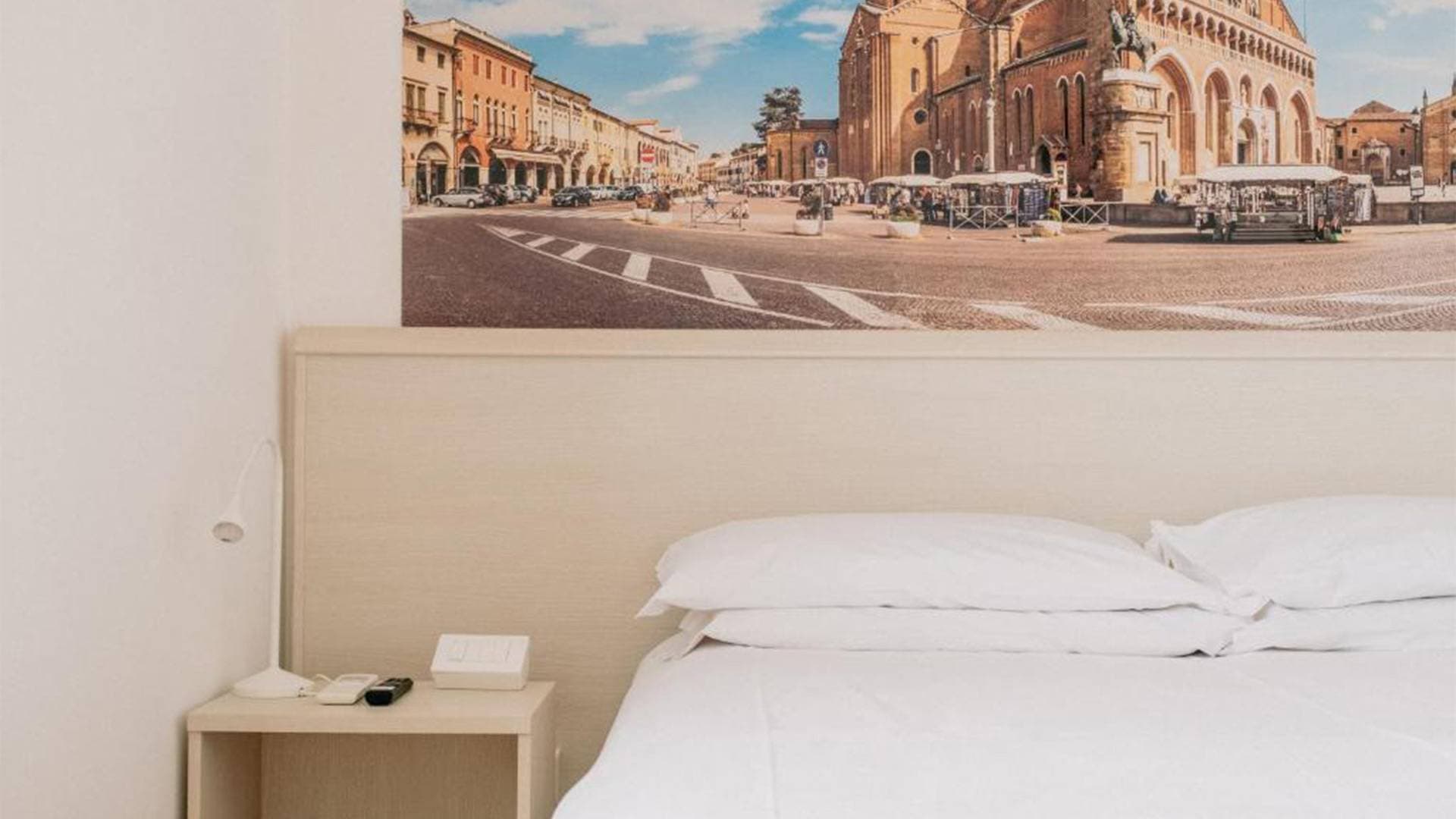 M14 Hotel & Spa 8