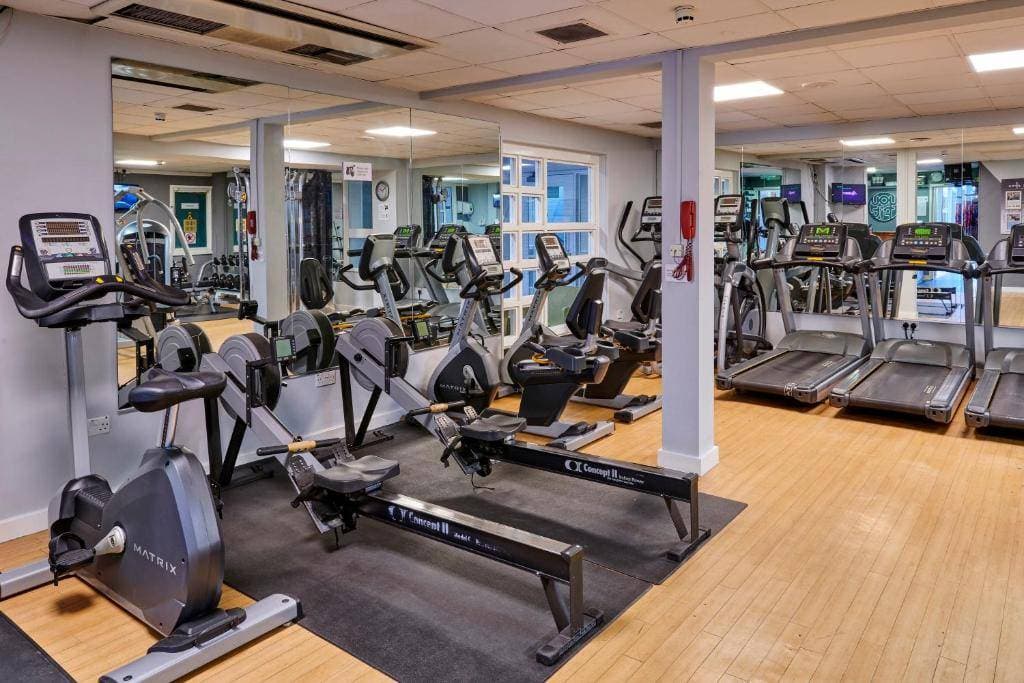 Holiday Inn Leeds Garforth by IHG 9