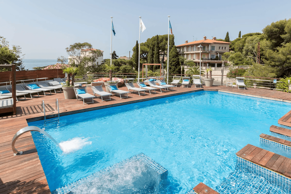 Best Western Plus La Rade 2