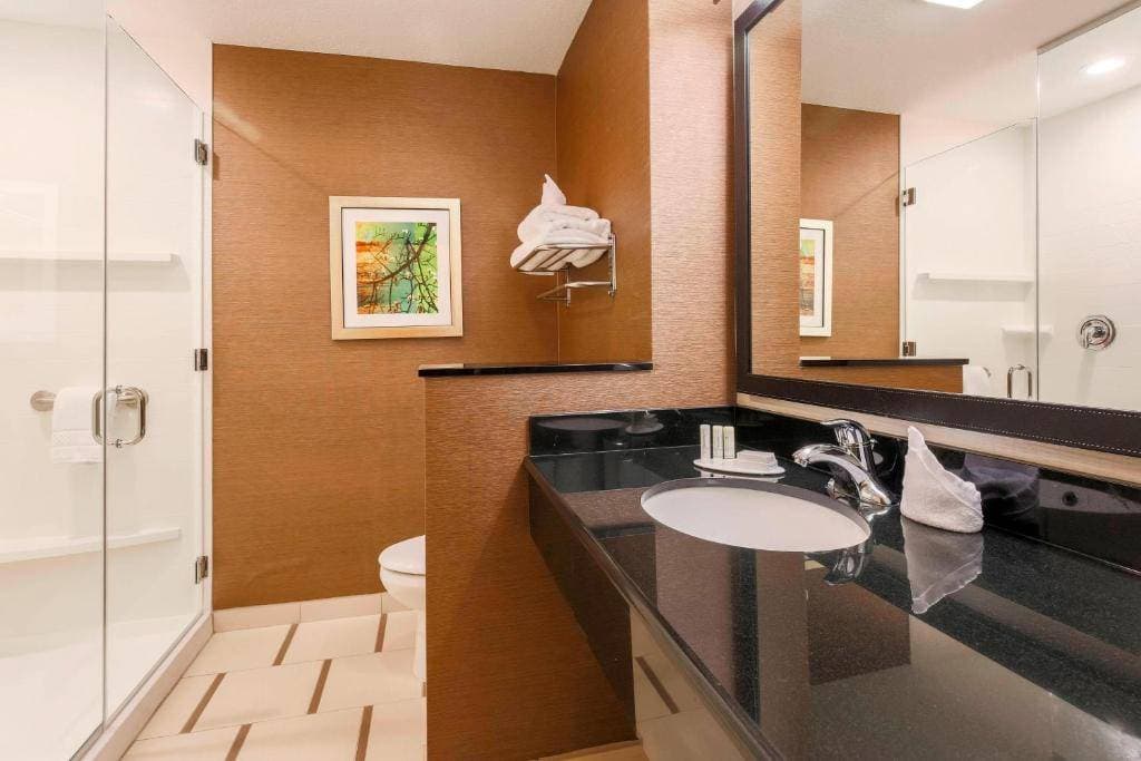 Fairfield by Marriott Inn & Suites Pleasanton 10