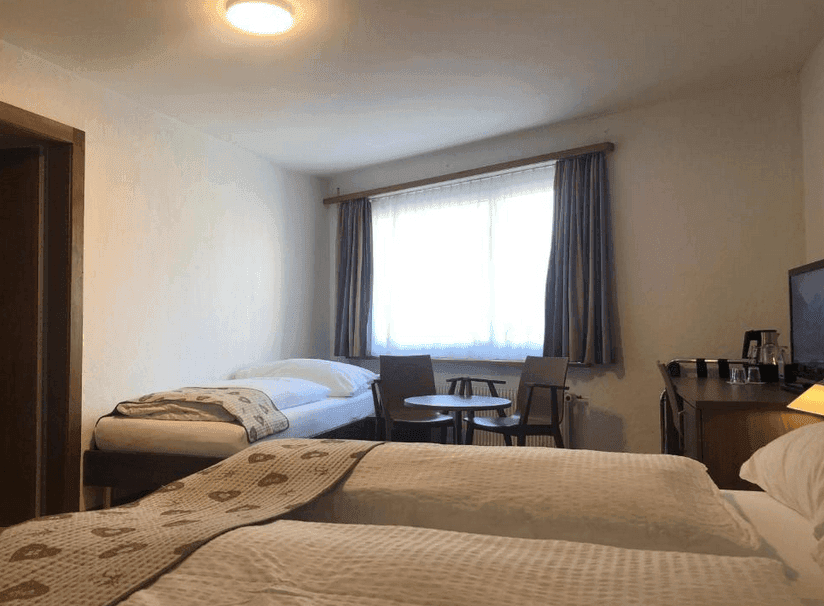 Hotel Crystal 13
