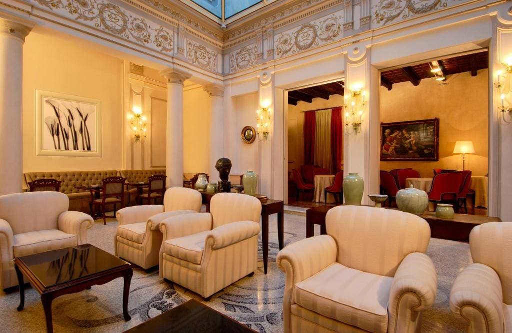 Hotel Corona D'Oro 6