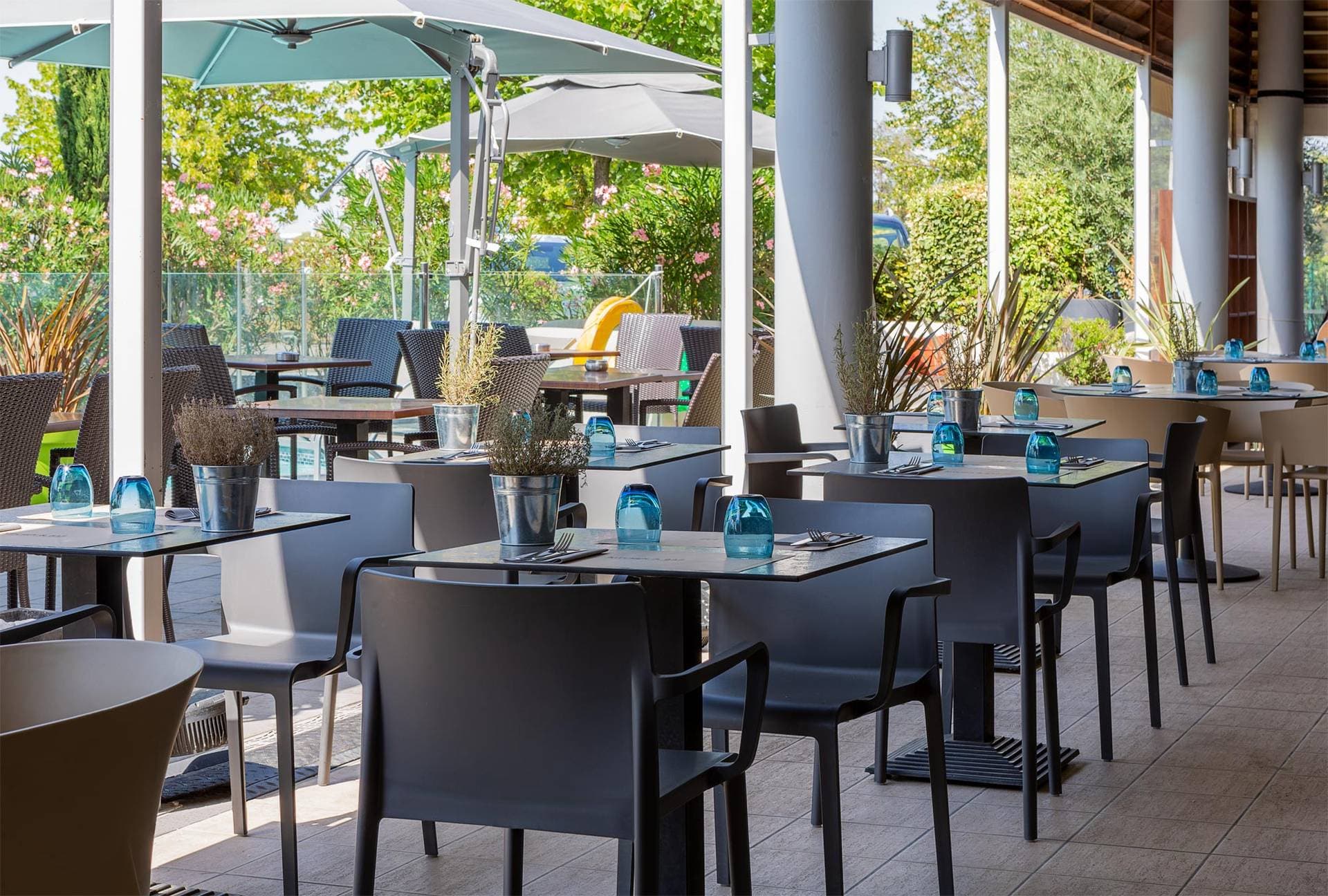 Courtyard Toulouse Airport 7