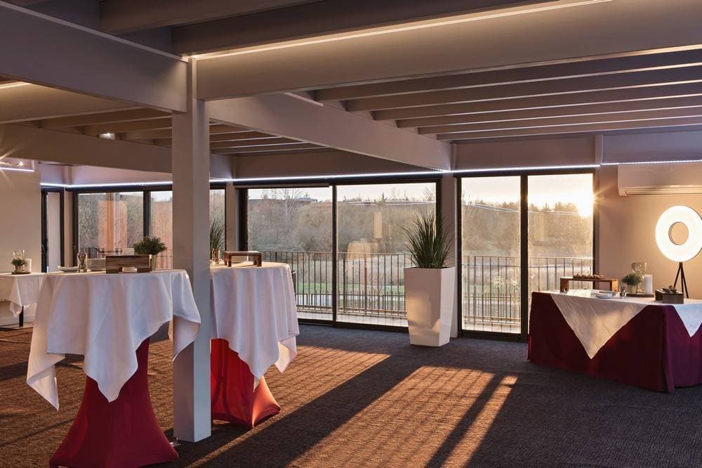 DoubleTree by Hilton Lyon Eurexpo 17