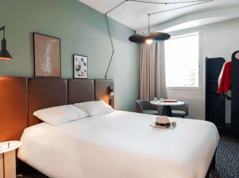 Ibis Lausanne Centre Hotel 25