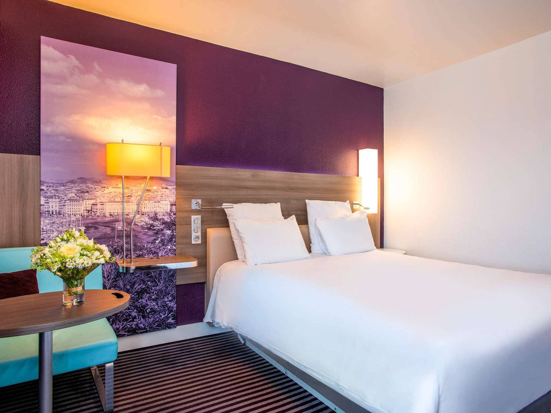 Hôtel Mercure Marseille Centre Vieux Port 8