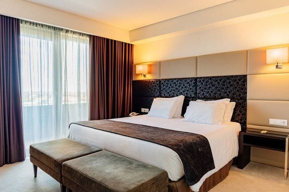 Axis Porto Business & Spa Hotel 8
