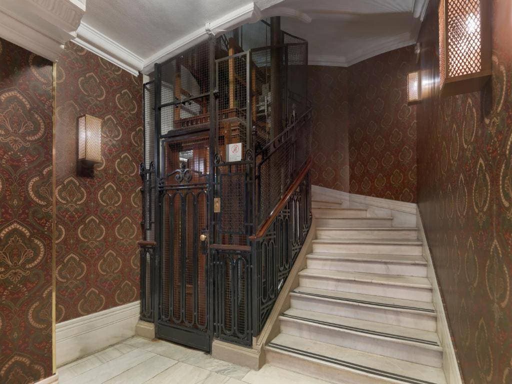 H10 Villa de la Reina Boutique Hotel 8