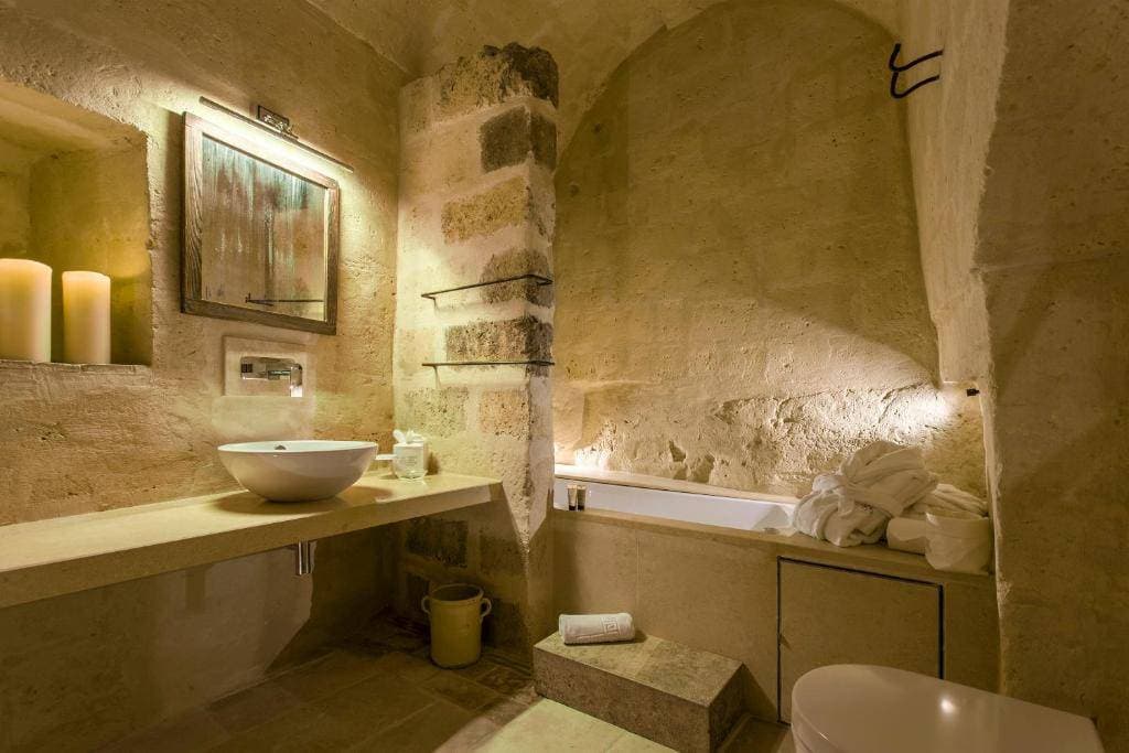 Corte San Pietro 25