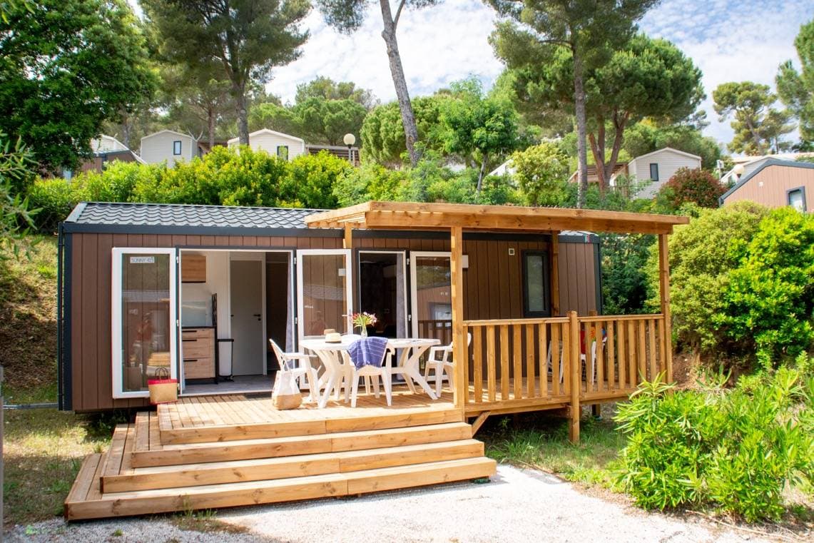 Camp du Domaine 8