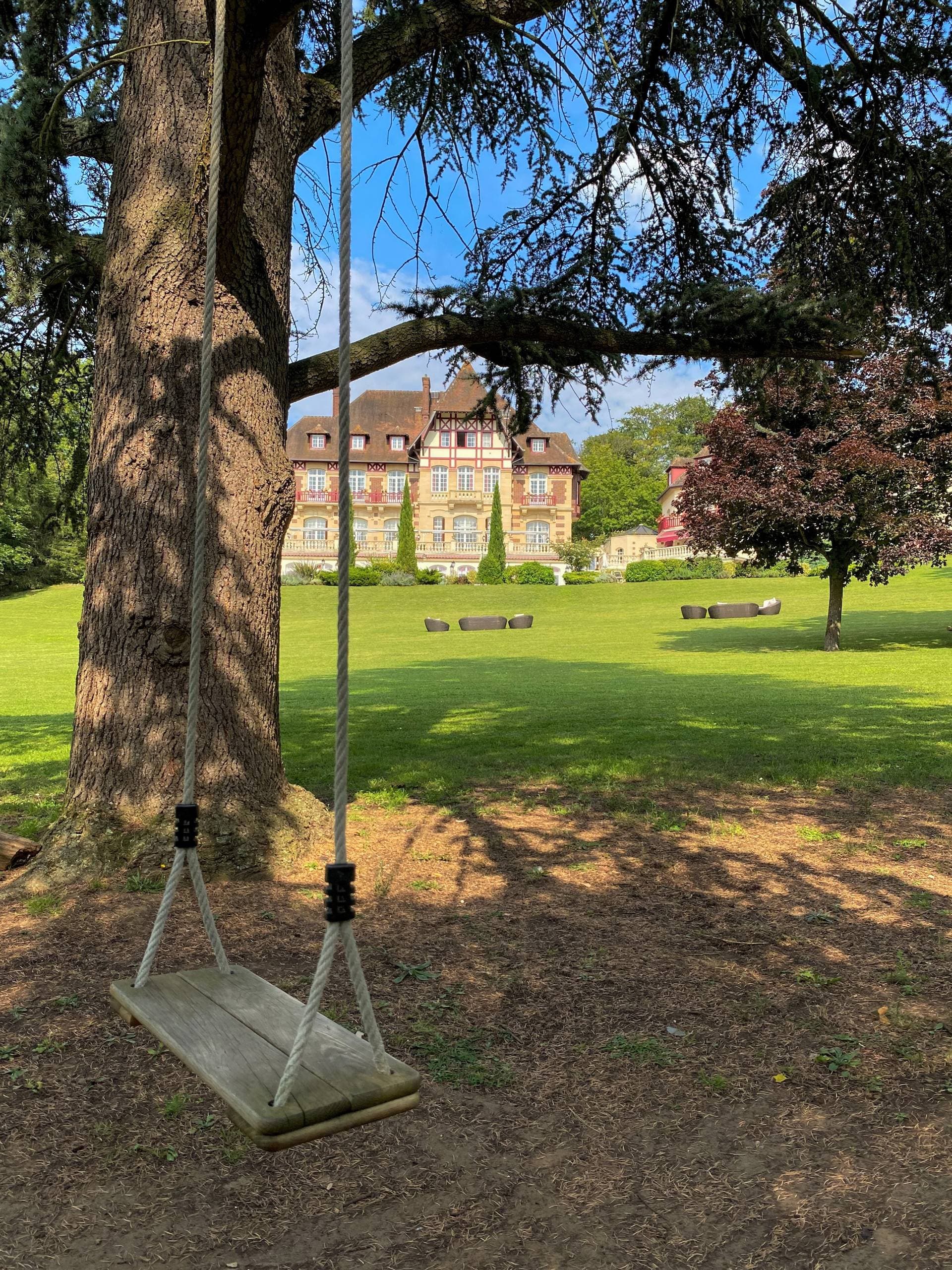 Le Château de la Tour 24