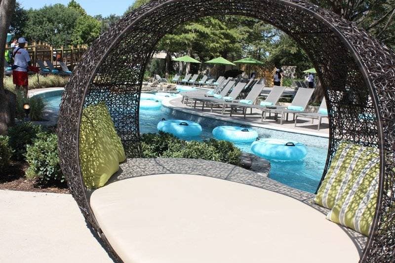 Hilton Anatole 24