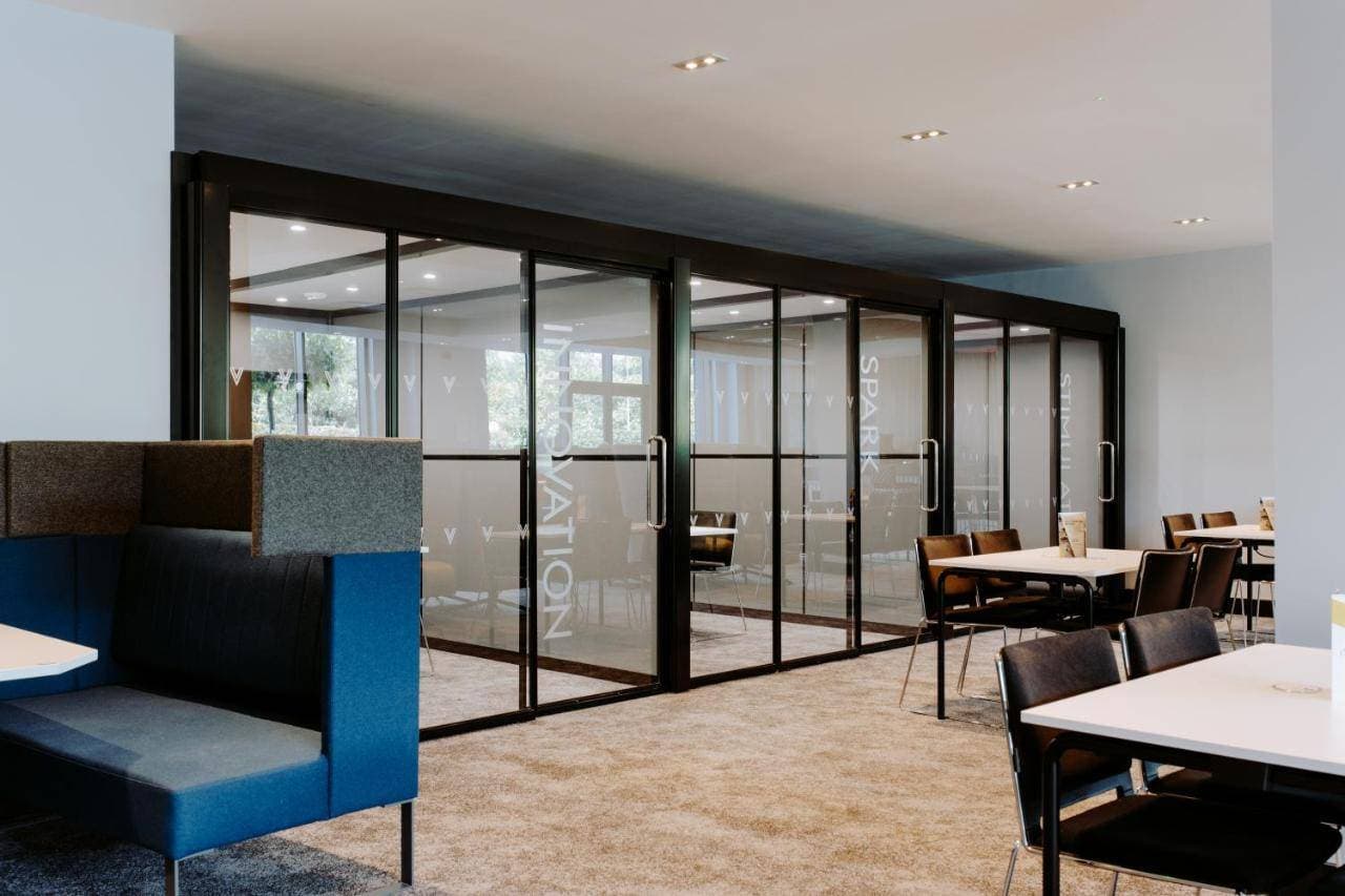 Village Hotel London Watford 21