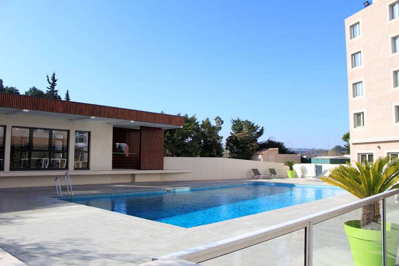 Best Western Marseille Aeroport 4
