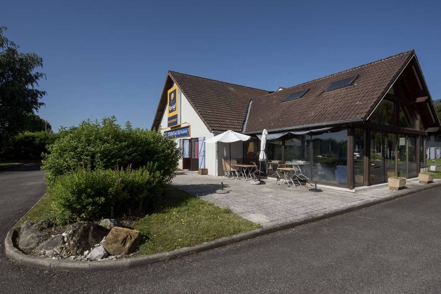 Hotel Kyriad GENEVE - Saint Genis Pouilly 1