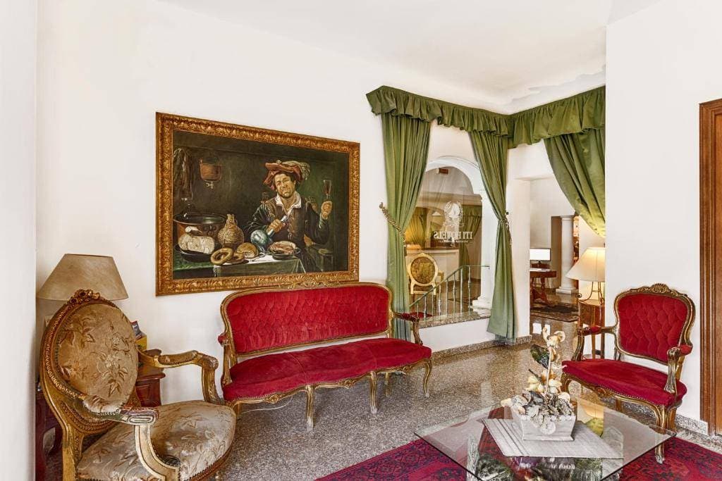 Colonna Palace Hotel Mediterraneo 5