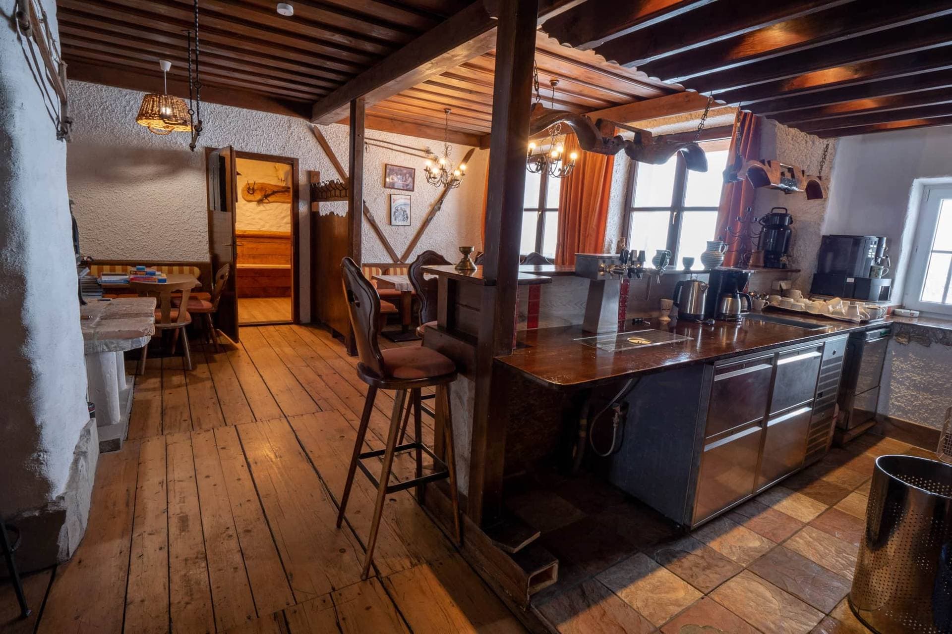 Almhaus Dachsteinblick am Feuerkogel 6