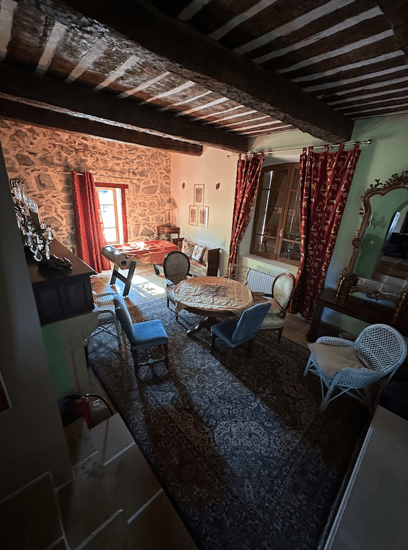 Le Château de Méouilles 15