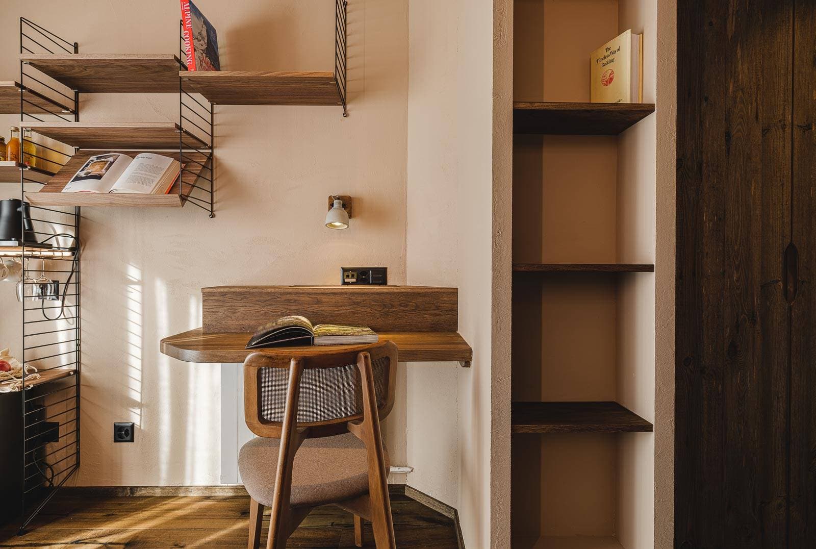 the rex Hotel 14