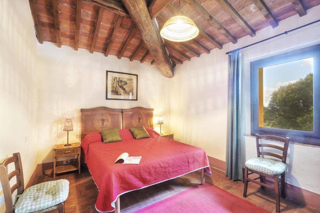 Villa e Fattoria di Radi 33