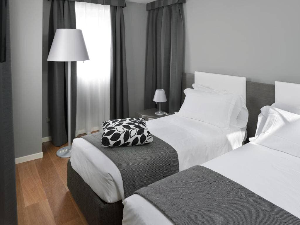 Palace Suite 19
