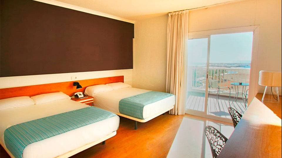 Hotel Brisamar Suites 22