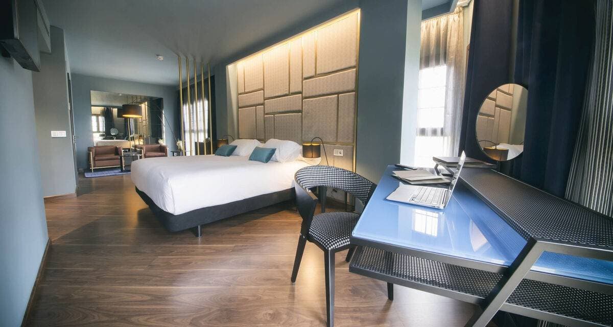 Pamplona Catedral Hotel 9