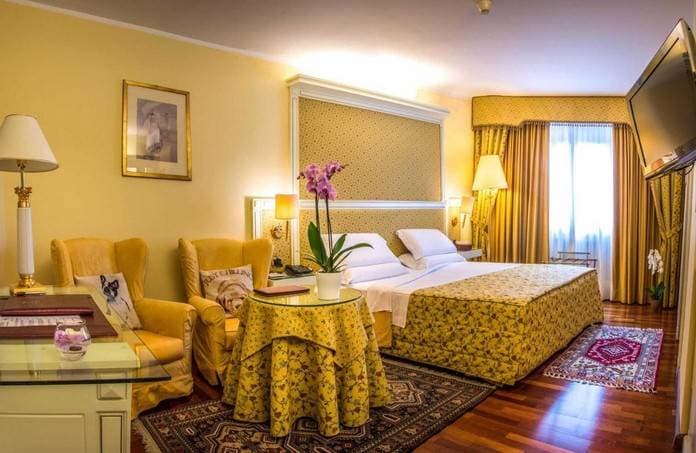 Hotel La Bussola 6