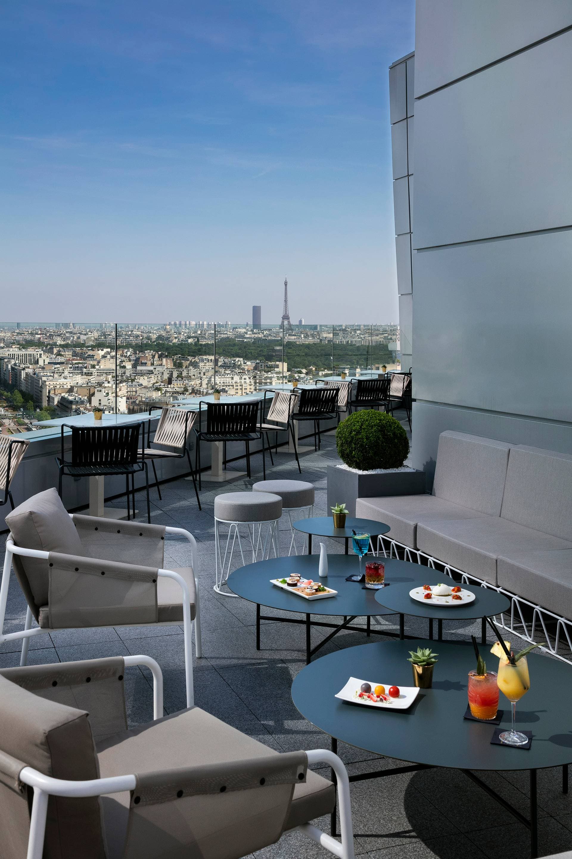 Skyline Paris Lounge & Bar 3