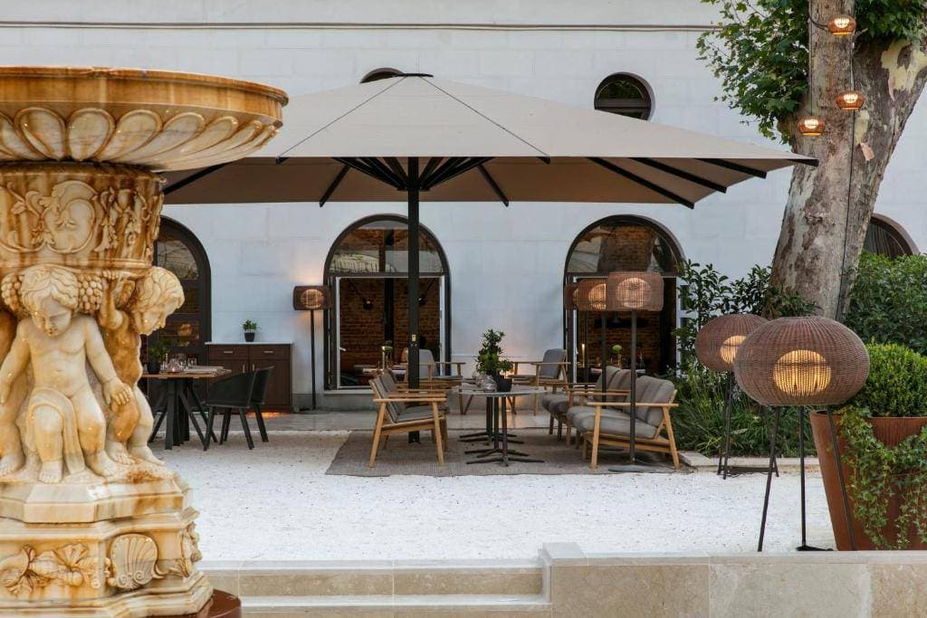 Hotel Palacio de los Duques Gran Meliá 22