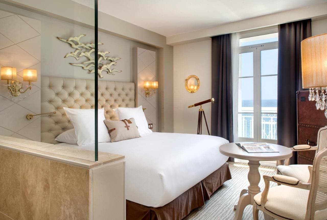 Le Grand Hôtel des Sablettes 21