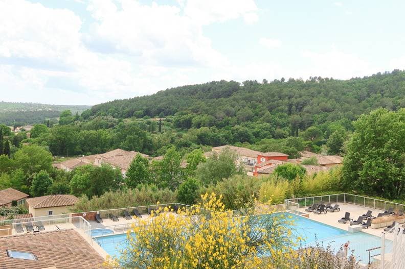Vacancéole - Le Domaine de Camiole 1