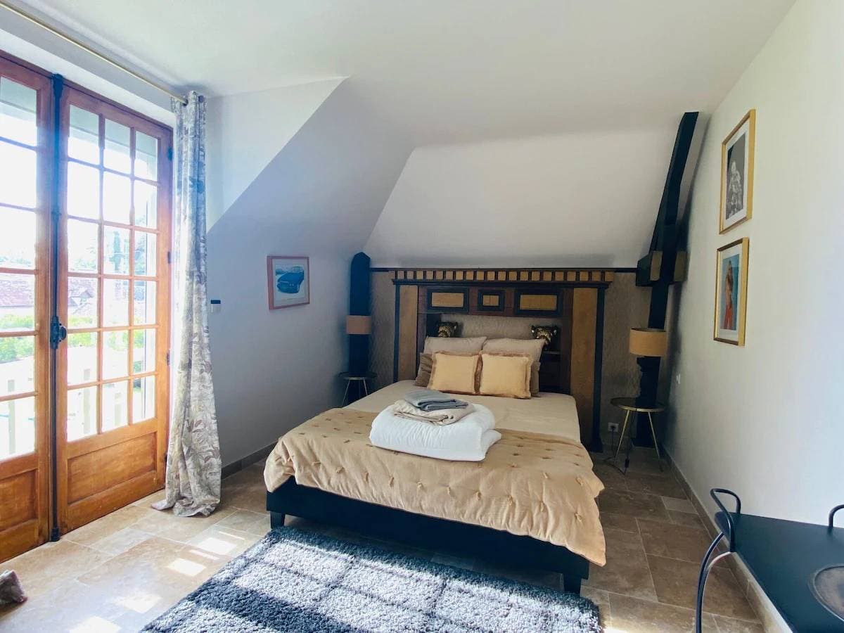 Carlon Luxury Rentals - La Casteline 52