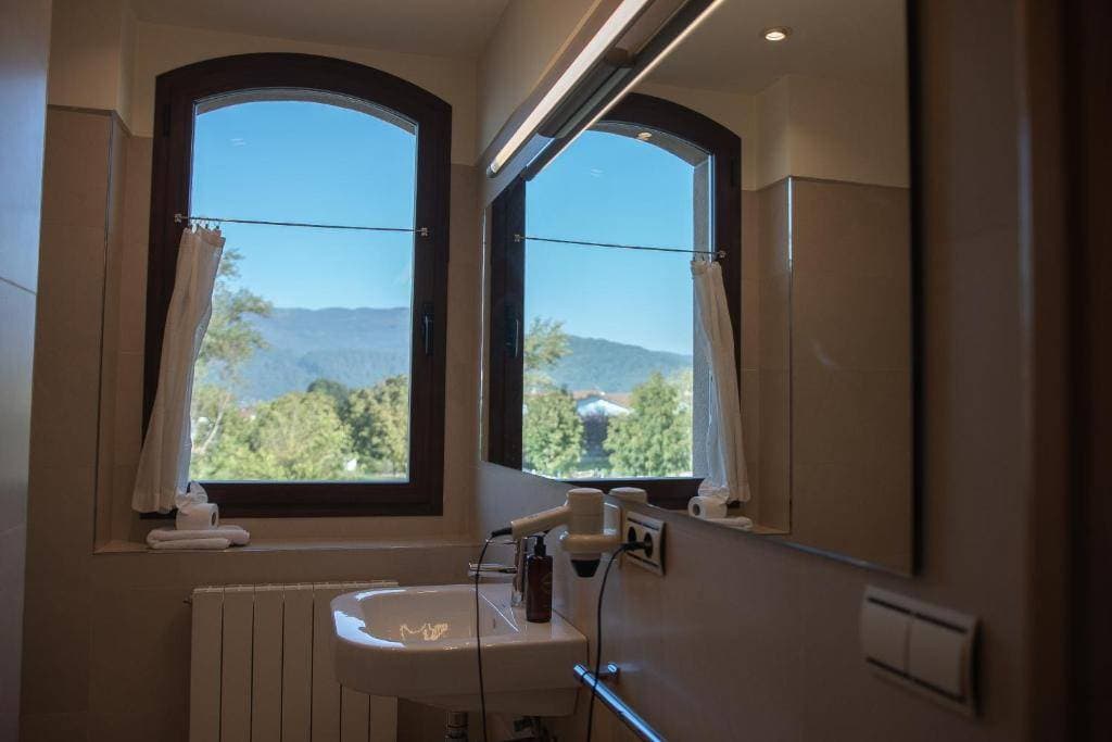 Olatzea Hotel 13