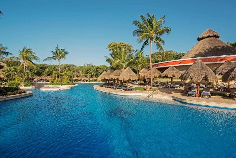 Iberostar Waves Quetzal 12