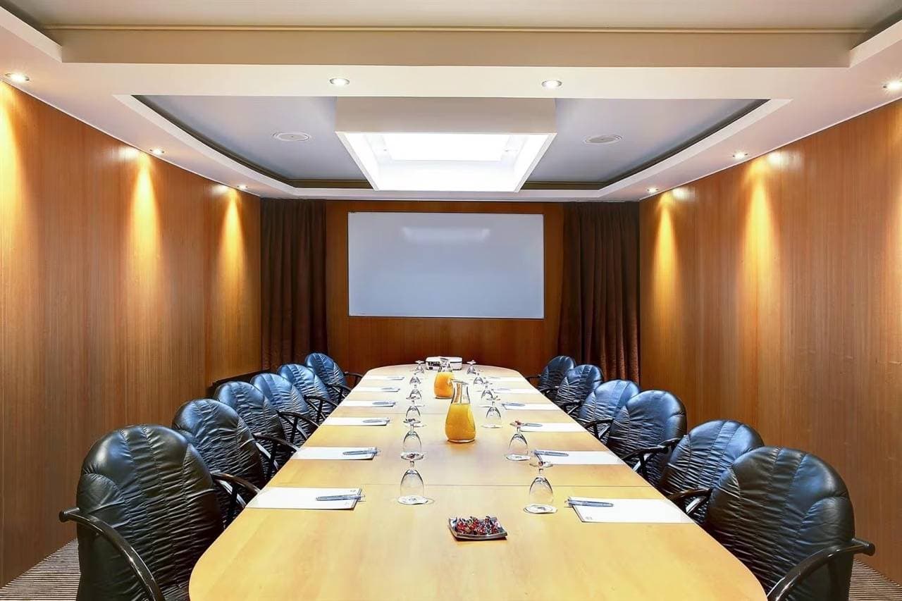 Best Western Premier Hotel de la Poste & Spa 17