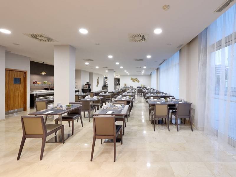 Exe Zaragoza WTC 8