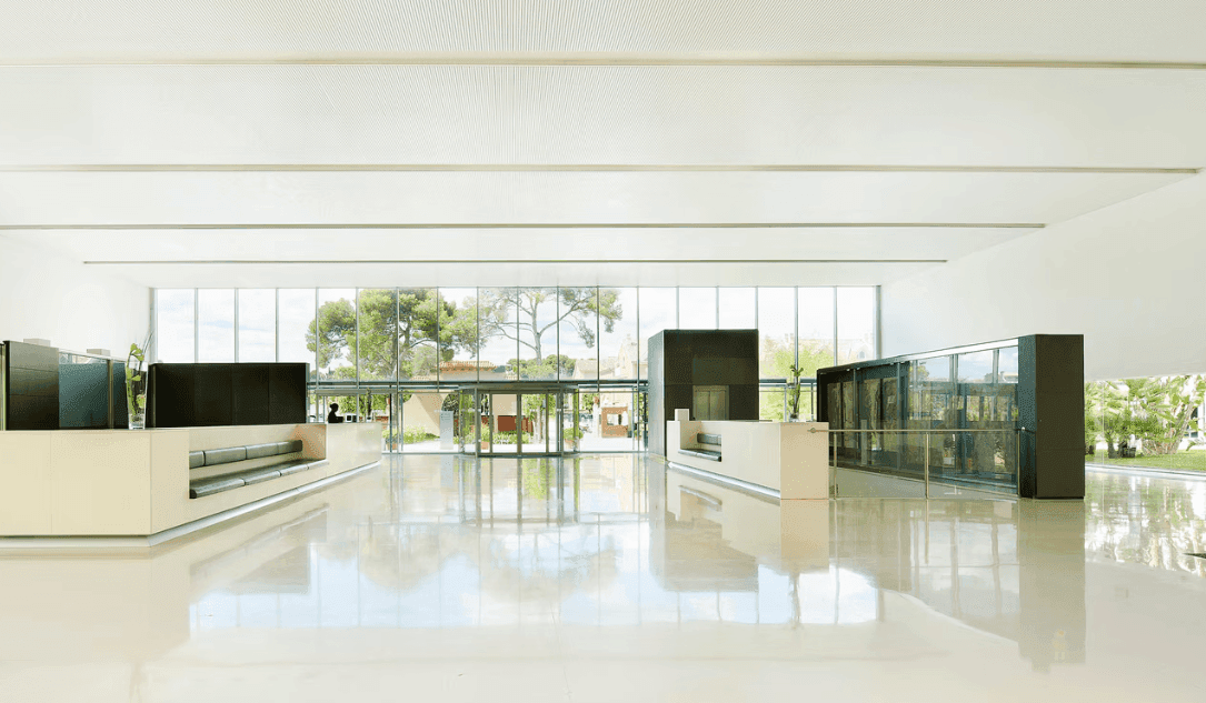 Le Méridien RA Beach Hotel & Spa 7