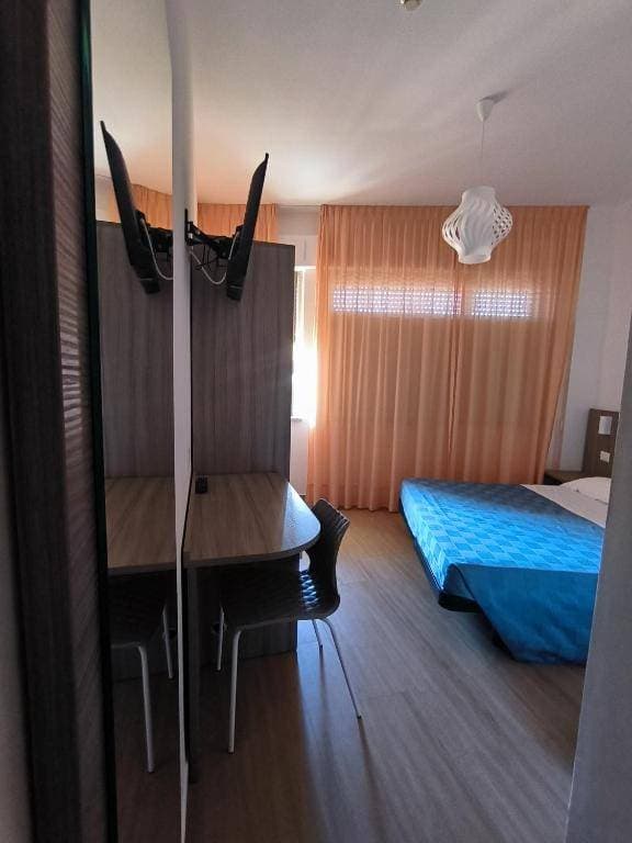 Hotel Turistica 11