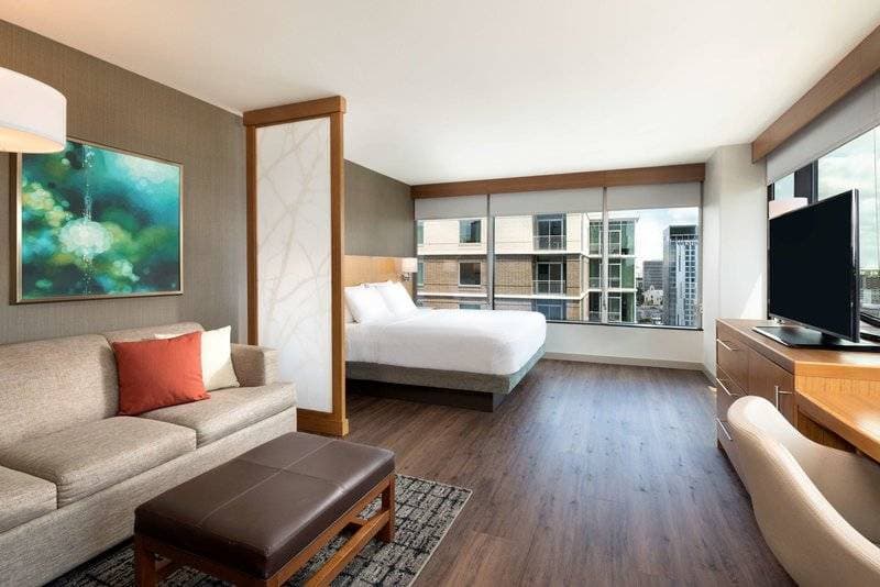 Hyatt Place Austin Downtown 6