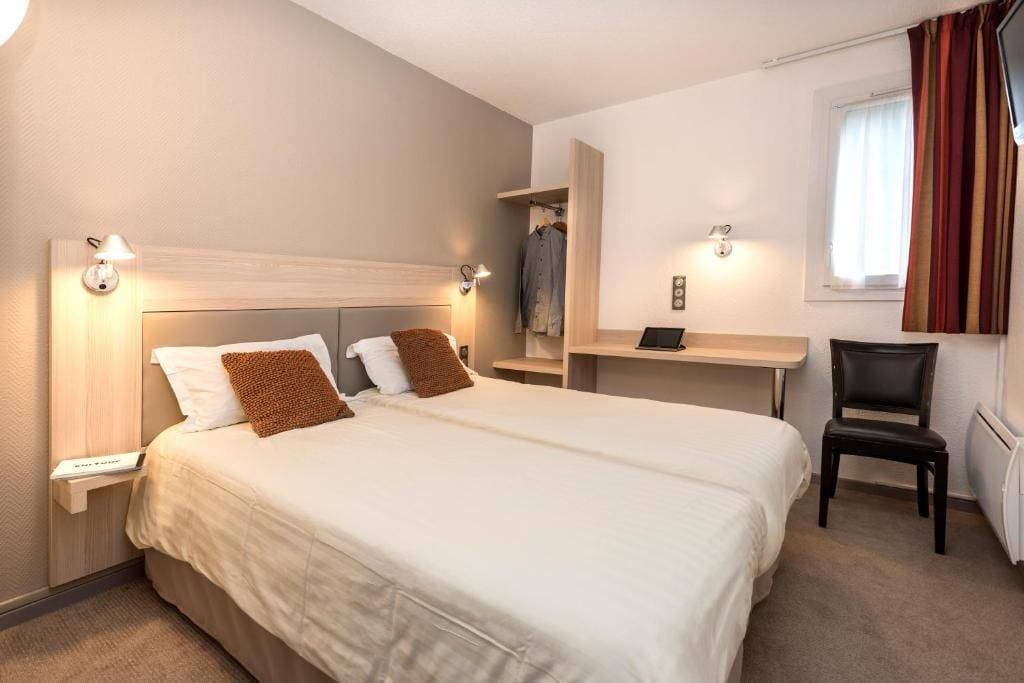 Brit Hôtel Mende Confort 10