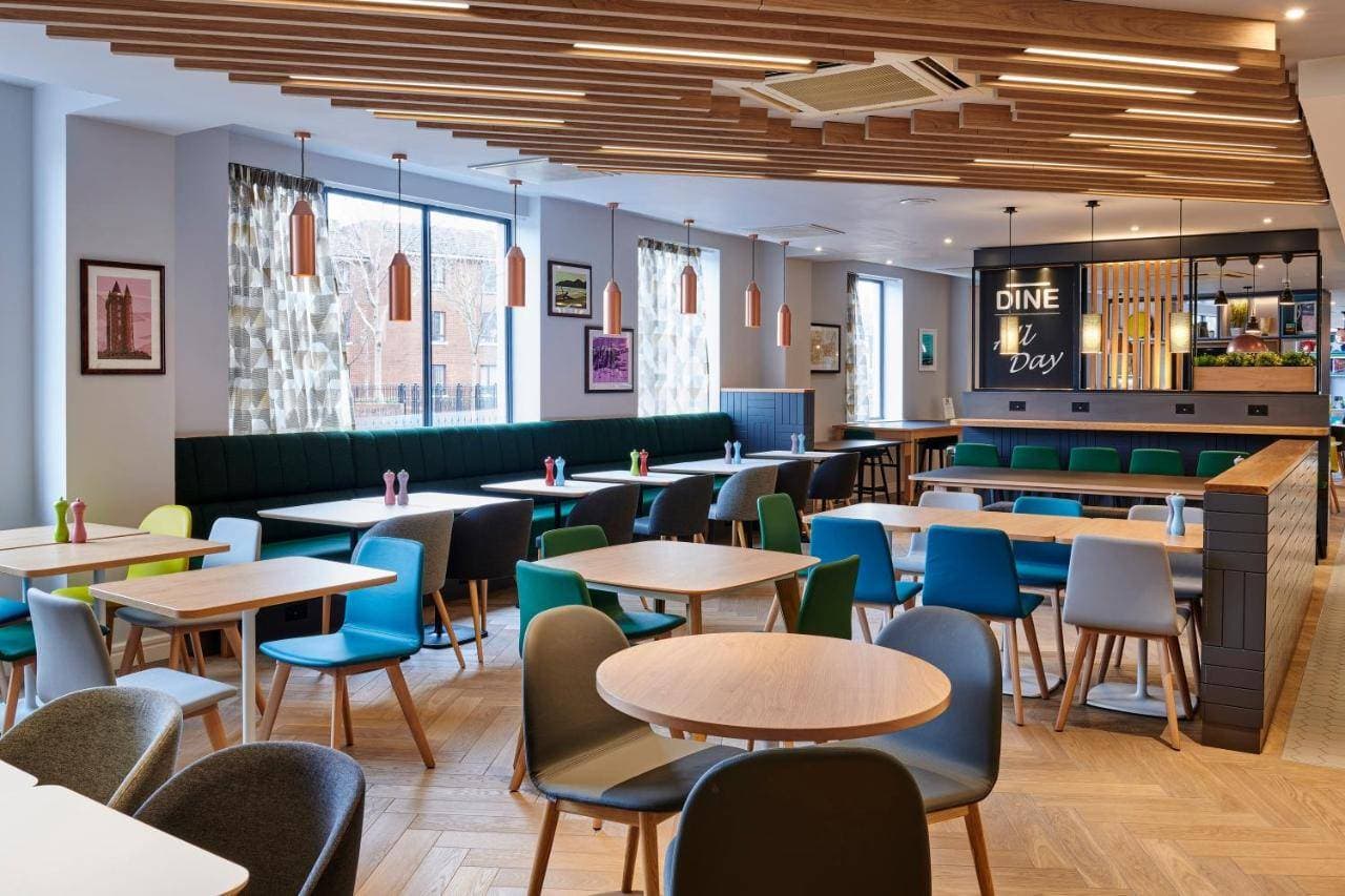 Holiday Inn Belfast by IHG 6
