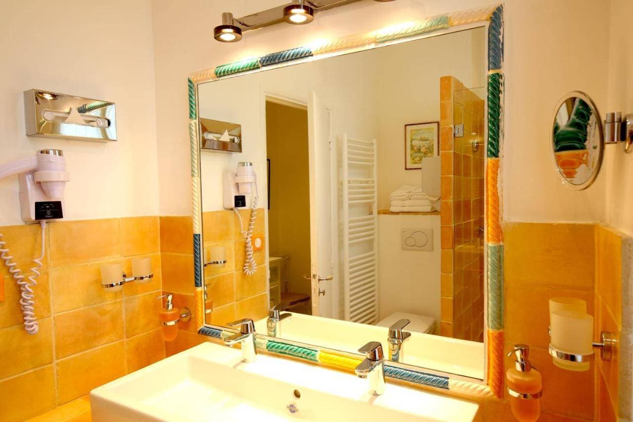 Hôtel Royal Bon Repos 27