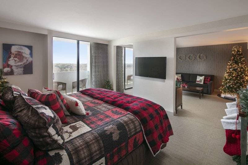 Sonesta Charlotte Lower South End 20