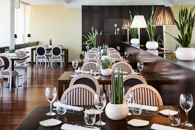 AC Hotel Ciudad de Tudela 9