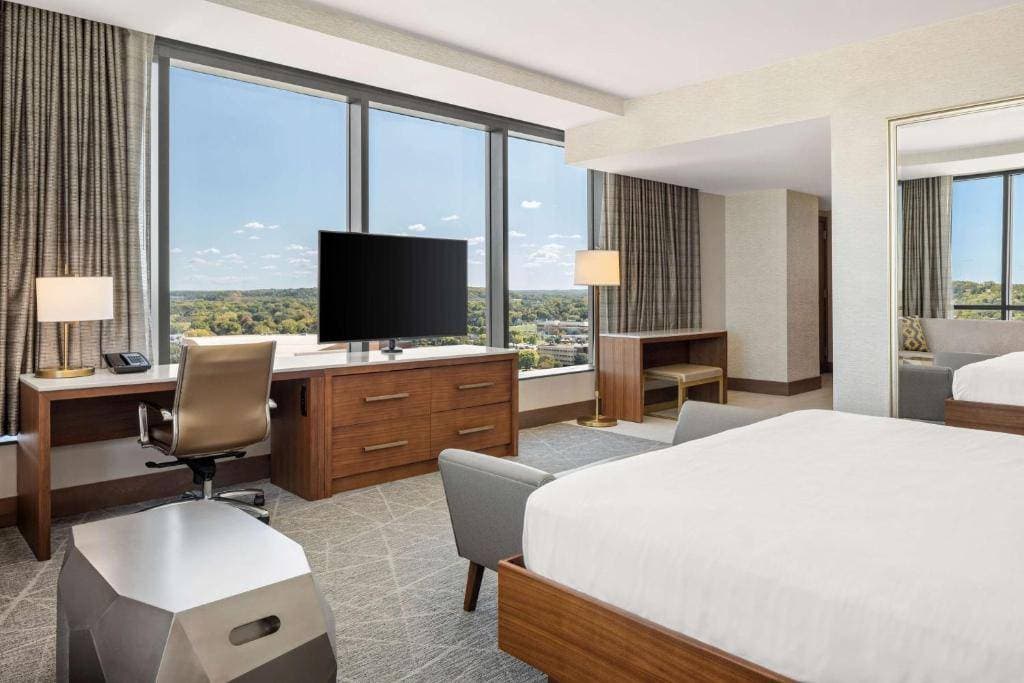 Hilton Rochester Mayo Clinic Area 13