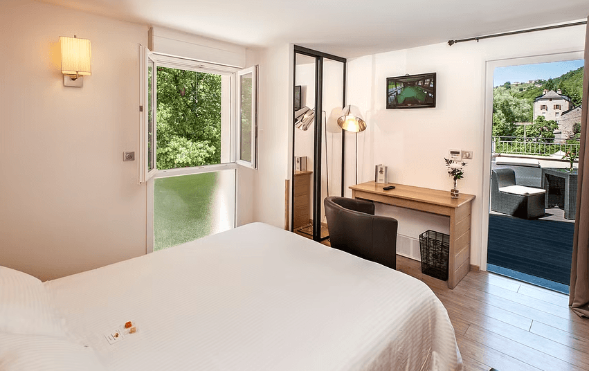 L'Hôtel les 2 rives 7