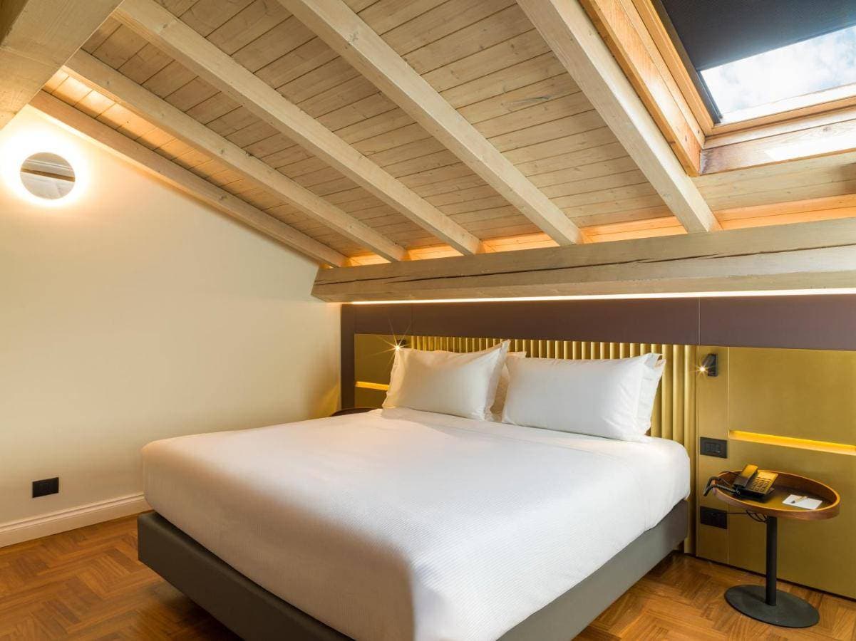 UNA HOTELS One Catania 8